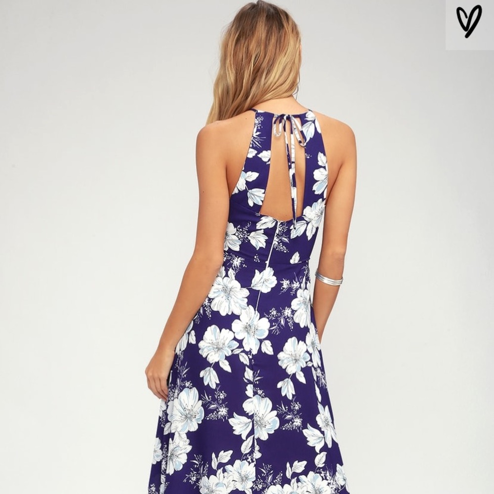 Dress - Picture 3 of 6